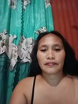 Snapshot of Queenslay chatting on July 2026 11:20:02 AM Queenslay online show from July 2026 11:20:02 AM