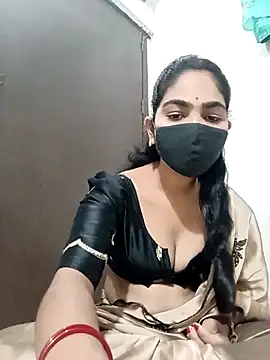 Snapshot of savita97567 chatting on July 2026 05:02:02 AM savita97567 online show from July 2026 05:02:02 AM
