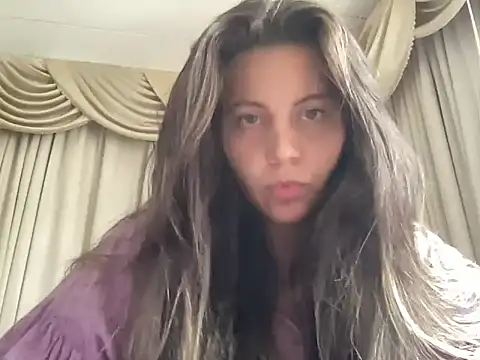 Peaches0777 online show from May 2026 09:01:02 PM