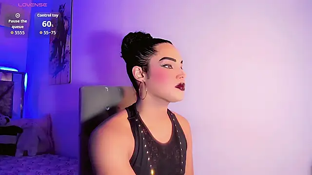 Snapshot of isabellaho1318 chatting on June 2026 11:26:01 AM isabellaho1318 online show from June 2026 11:26:01 AM