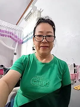 Snapshot of Ai_babylove chatting on June 2026 11:57:01 PM Ai babylove online show from June 2026 11:57:01 PM