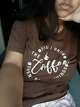 MissRiyaLive online show from July 2026 10:45:01 AM