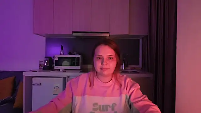 InoriGirl online show from May 2026 06:09:01 PM