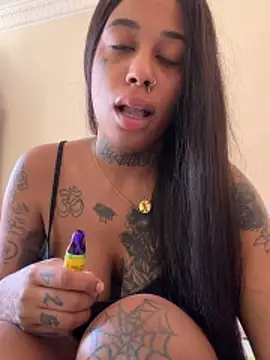 Kira nyxx online show from June 2026 08:27:02 AM