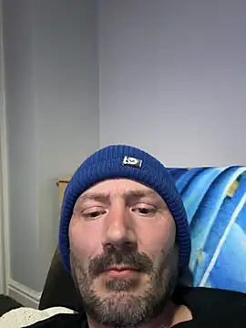 moonpig1 online show from May 2026 10:11:02 PM