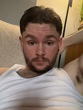 Snapshot of Ronnie153 chatting on July 2026 08:00:02 PM Ronnie153 online show from July 2026 08:00:02 PM