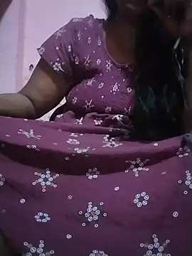 Snapshot of Tamilvalarmathi chatting on July 2026 08:09:02 AM Tamilvalarmathi online show from July 2026 08:09:02 AM