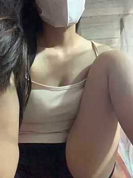 Snapshot of LanAnh00 chatting on June 2026 06:38:01 AM LanAnh00 online show from June 2026 06:38:01 AM