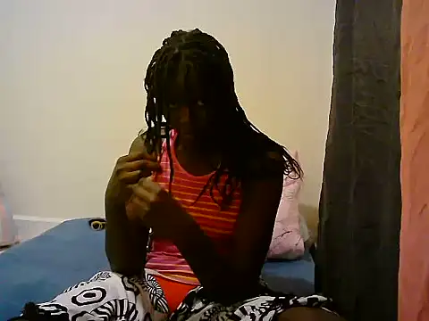 Snapshot of BerryJulie chatting on June 2026 09:20:02 PM BerryJulie online show from June 2026 09:20:02 PM