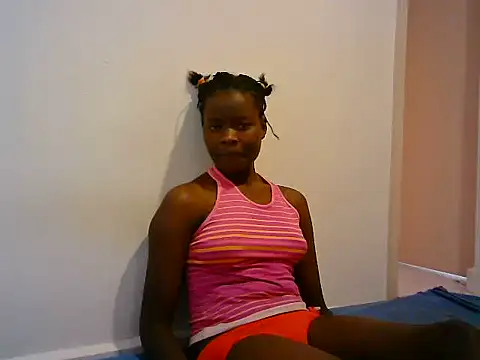 Snapshot of BerryJulie chatting on June 2026 07:29:02 AM BerryJulie online show from June 2026 07:29:02 AM