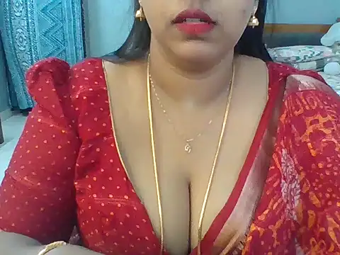 Snapshot of Tamil_hot_Meenu chatting on June 2026 08:13:01 AM Tamil hot Meenu online show from June 2026 08:13:01 AM