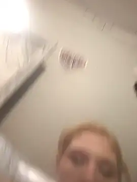 fuckinaroundandfindinout online show from June 2026 06:40:02 AM