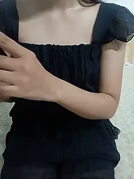 Snapshot of _Bellanice_ chatting on July 2026 03:14:02 PM Bellanice online show from July 2026 03:14:02 PM