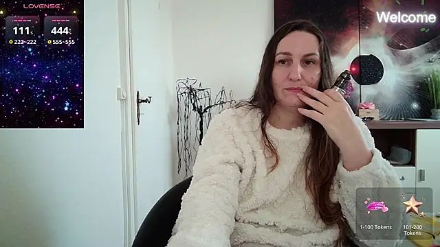 Yevgeshka-Milashka online show from March 2025 06:54:01 AM