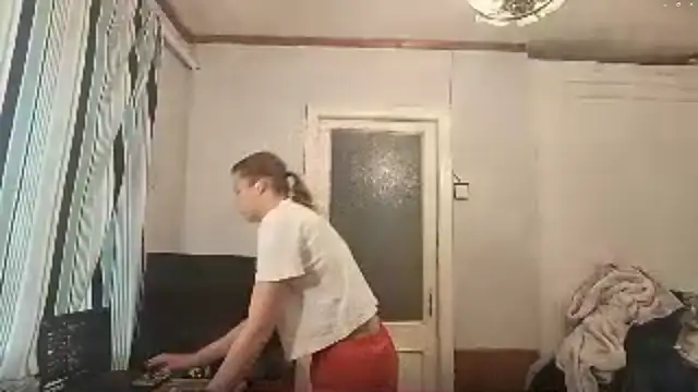 SonyaElliston online show from June 2026 02:38:01 PM