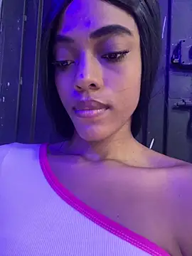 Brunette0 91XXX online show from June 2026 08:40:01 PM