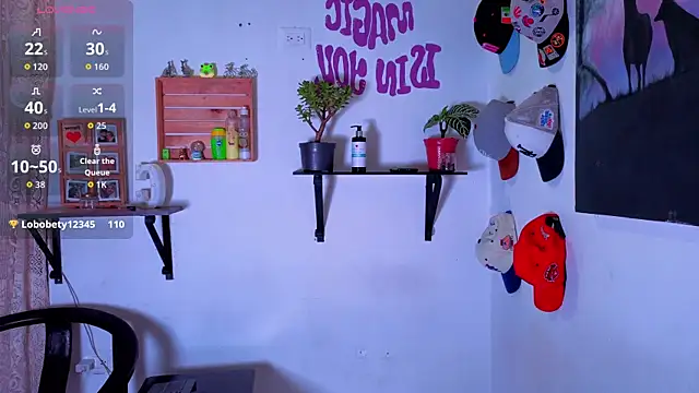 Snapshot of Celeste_Latina19 chatting on July 2026 07:04:02 AM Celeste Latina19 online show from July 2026 07:04:02 AM