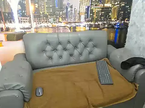 john santos  online show from June 2026 08:55:02 PM