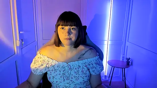 Snapshot of Vanilla_Vixen chatting on July 2026 12:11:01 PM Vanilla Vixen online show from July 2026 12:11:01 PM