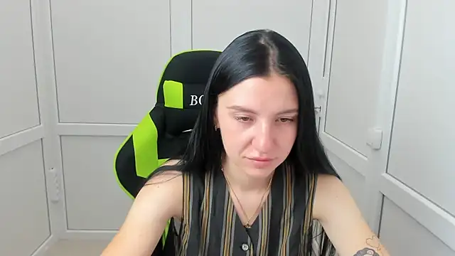 Snapshot of PatteMeoww chatting on July 2026 06:39:01 AM PatteMeoww online show from July 2026 06:39:01 AM