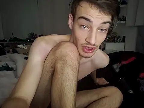 Smelly-Ewan-stinks online show from June 2026 05:40:02 PM