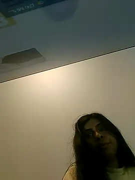 Snapshot of DanniValencia chatting on June 2026 08:58:01 PM DanniValencia online show from June 2026 08:58:01 PM