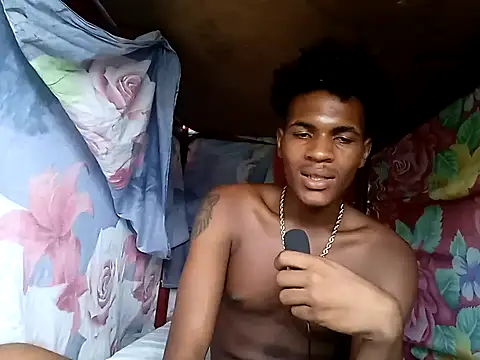 dantecruz19 online show from July 2026 08:33:01 PM