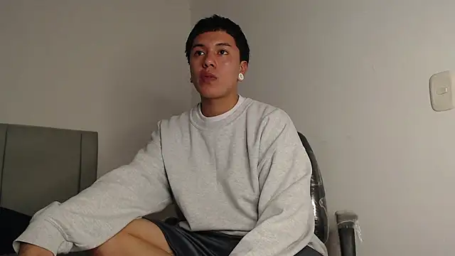 Owenn  blueee online show from July 2026 10:04:01 PM