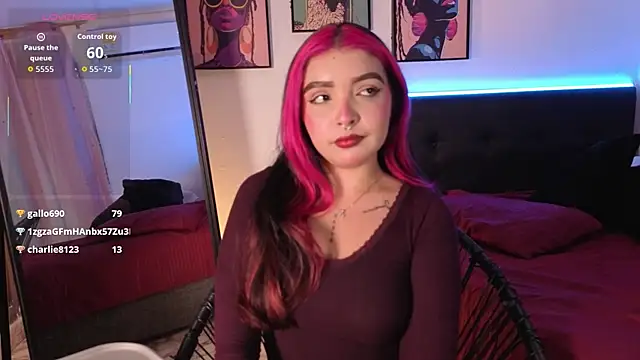 Maia Mancini5 online show from July 2026 08:02:01 PM