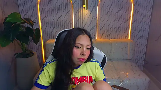 Snapshot of samantha_tx_ chatting on June 2026 03:09:02 AM samantha tx online show from June 2026 03:09:02 AM