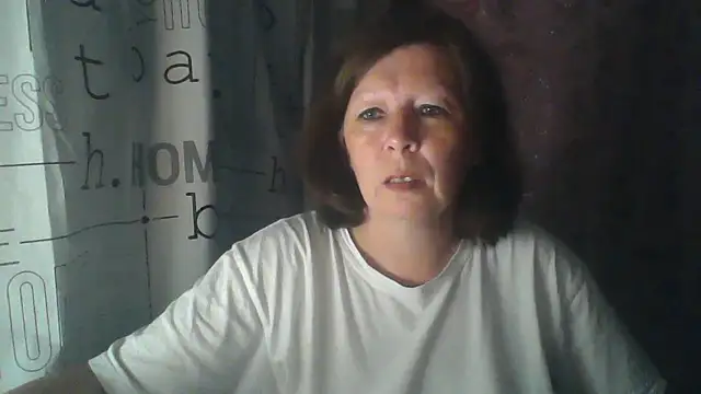 Schastlivaya43 online show from June 2026 06:43:02 PM