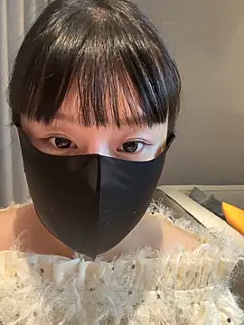 Snapshot of bingbing-x chatting on June 2026 02:45:01 PM bingbing-x online show from June 2026 02:45:01 PM