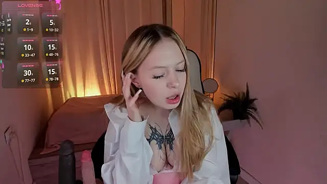 Veronika Blush online show from June 2026 09:18:01 AM