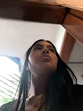 SophiCastro09  online show from July 2026 05:09:02 PM