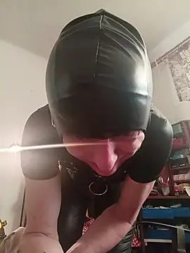 Snapshot of RubberFetischem chatting on February 2026 06:45:02 AM RubberFetischem online show from February 2026 06:45:02 AM