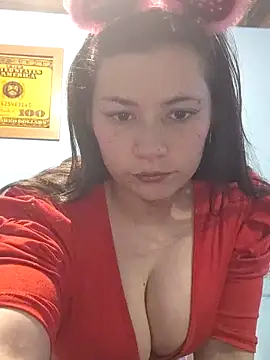 Snapshot of BIGTITS0 chatting on June 2026 06:43:02 PM BIGTITS0 online show from June 2026 06:43:02 PM