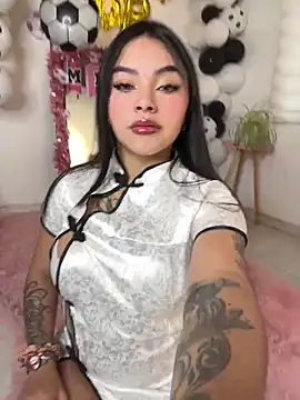 mia zafirr online show from June 2026 09:30:02 PM