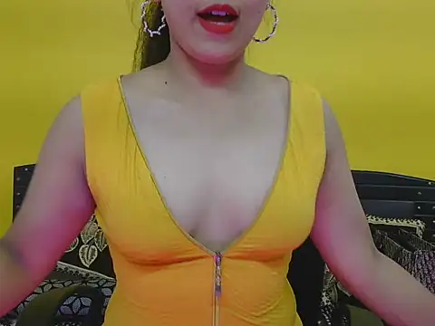 Snapshot of sweety-ritika chatting on June 2026 05:21:01 AM sweety-ritika online show from June 2026 05:21:01 AM