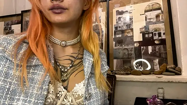 JoanneMcauly online show from June 2026 09:47:02 PM
