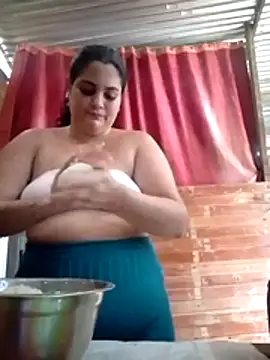 Snapshot of jhoaniita chatting on July 2026 03:47:01 PM jhoaniita online show from July 2026 03:47:01 PM