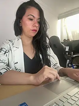 vanellopeFoxx online show from July 2026 03:49:02 PM