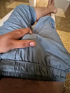 Gujjuboy99 online show from June 2026 11:44:02 AM