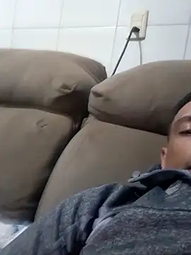 paulogostoso25 online show from June 2026 03:32:02 AM
