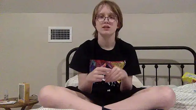 softie callie online show from June 2026 10:41:02 PM
