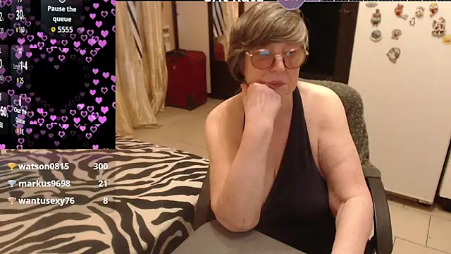 Snapshot of Sharon_Amore chatting on July 2026 06:40:02 PM Sharon Amore online show from July 2026 06:40:02 PM