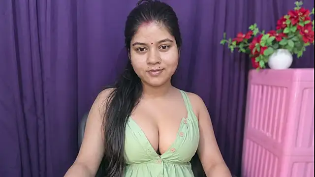 Anushka826 online show from June 2026 05:49:02 PM