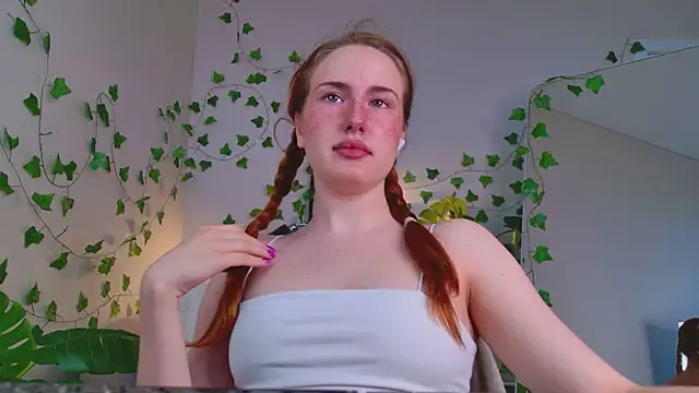ChloeAster online show from July 2026 07:00:01 AM