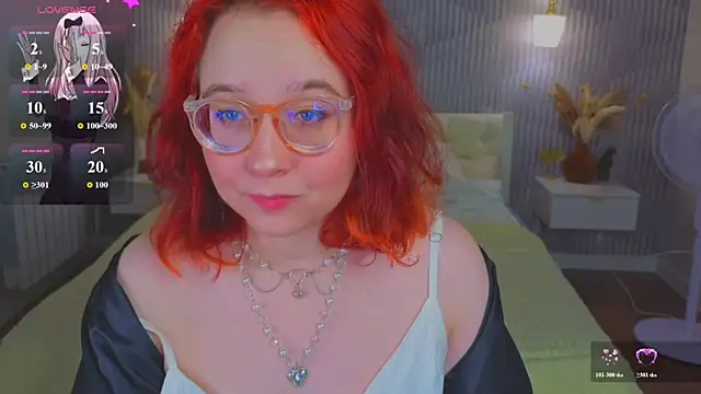 Snapshot of Aleks-casterrr chatting on July 2026 05:05:02 PM Aleks-casterrr online show from July 2026 05:05:02 PM