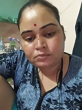 Snapshot of Pallavi_bhabi chatting on July 2026 06:17:02 PM Pallavi bhabi online show from July 2026 06:17:02 PM