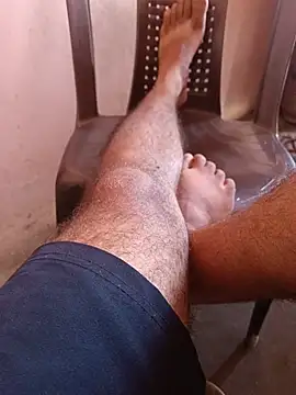 Desindianbull69 online show from June 2026 04:15:02 AM